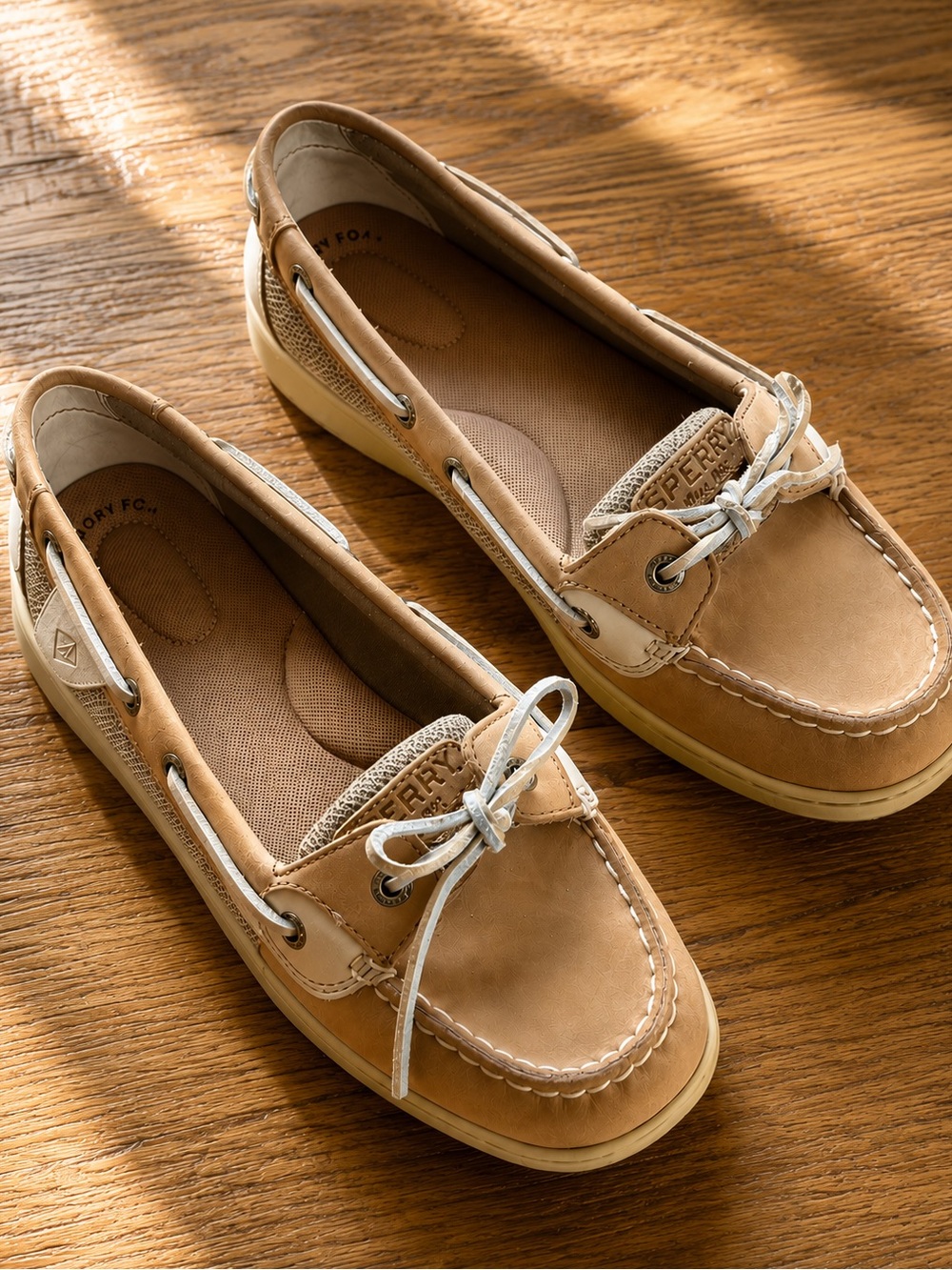 Sperry Authentic Original Boat Shoes 9.5W Tan Leather Wide Width EUC